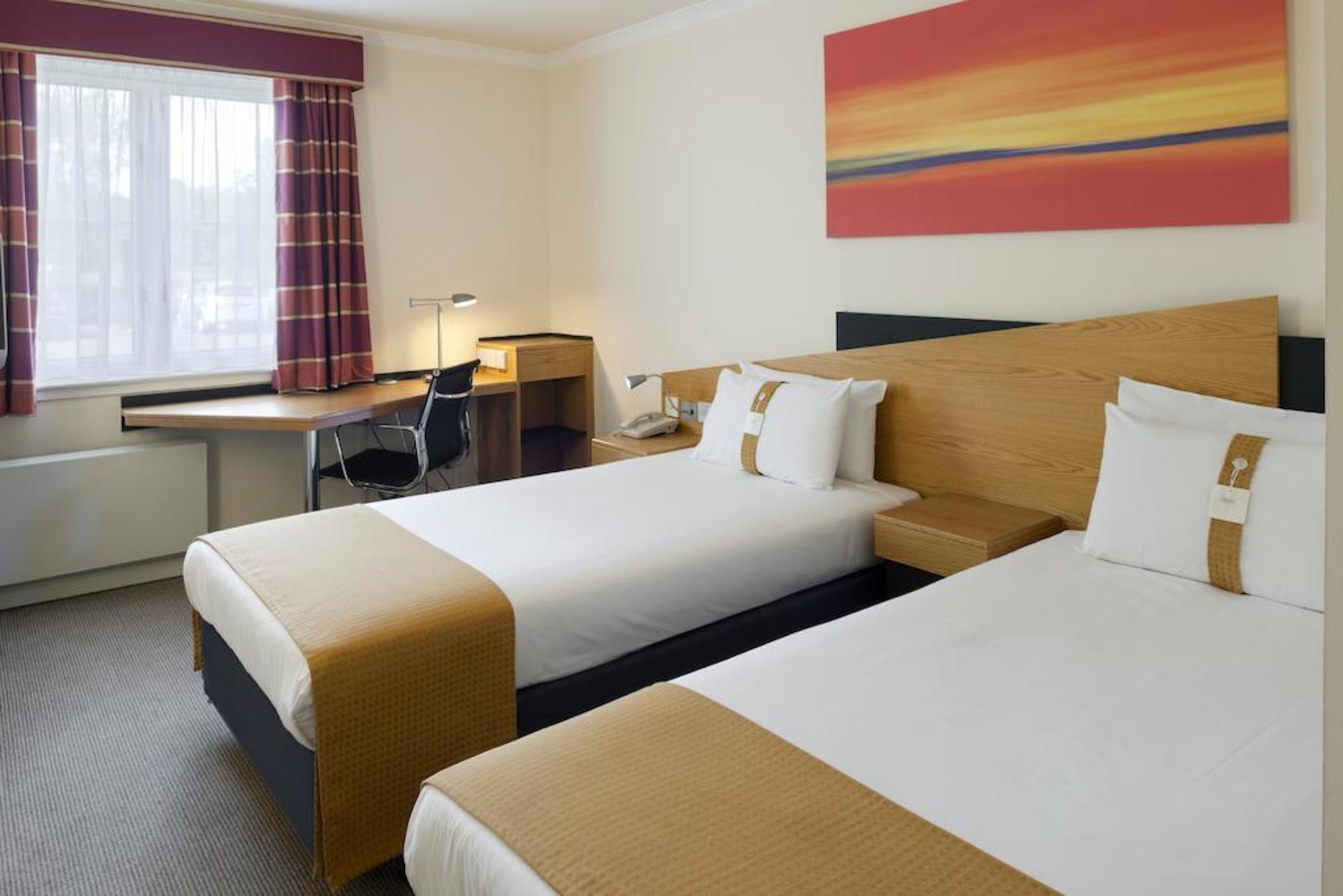 Holiday Inn Express Strathclyde Park M74, Jct 5, An Ihg Hotel Motherwell Δωμάτιο φωτογραφία