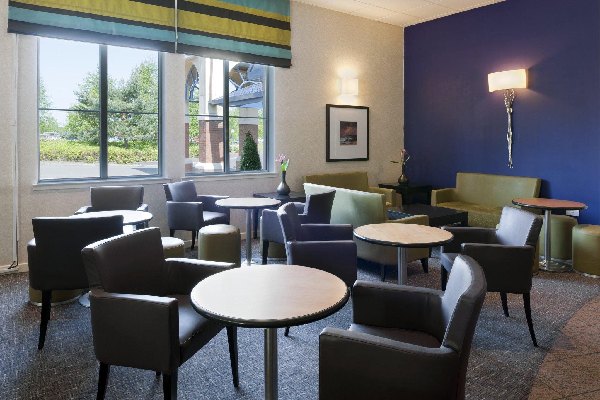 Holiday Inn Express Strathclyde Park M74, Jct 5, An Ihg Hotel Motherwell Εξωτερικό φωτογραφία