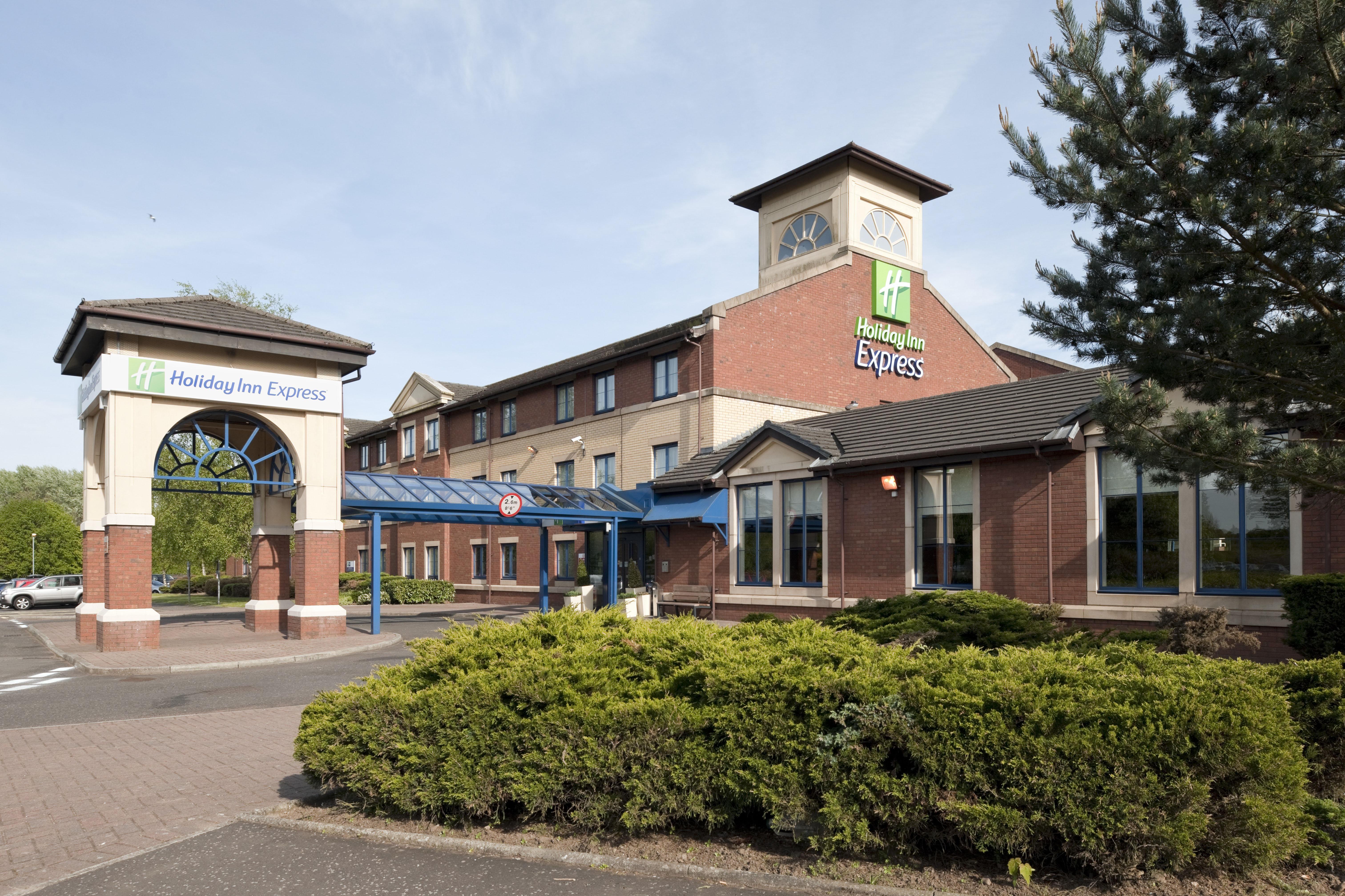 Holiday Inn Express Strathclyde Park M74, Jct 5, An Ihg Hotel Motherwell Εξωτερικό φωτογραφία